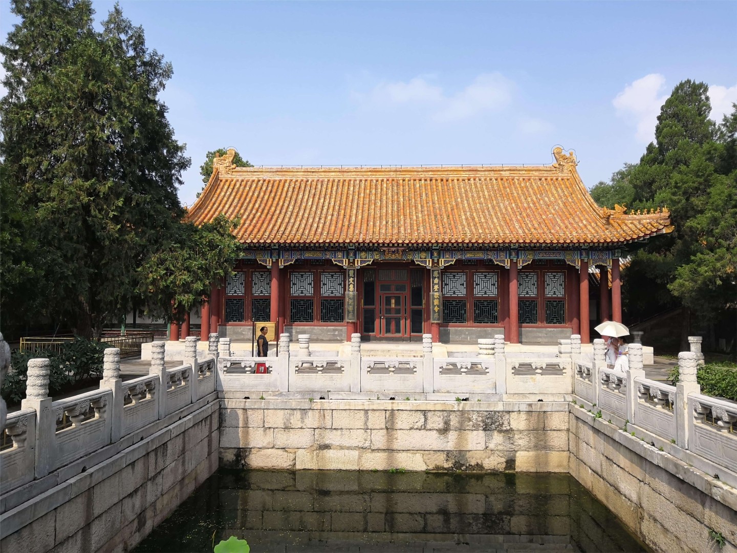 云锦殿.jpg